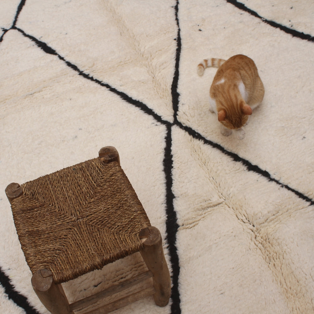 Handwoven Beni Ouarain wool rug from Morocco