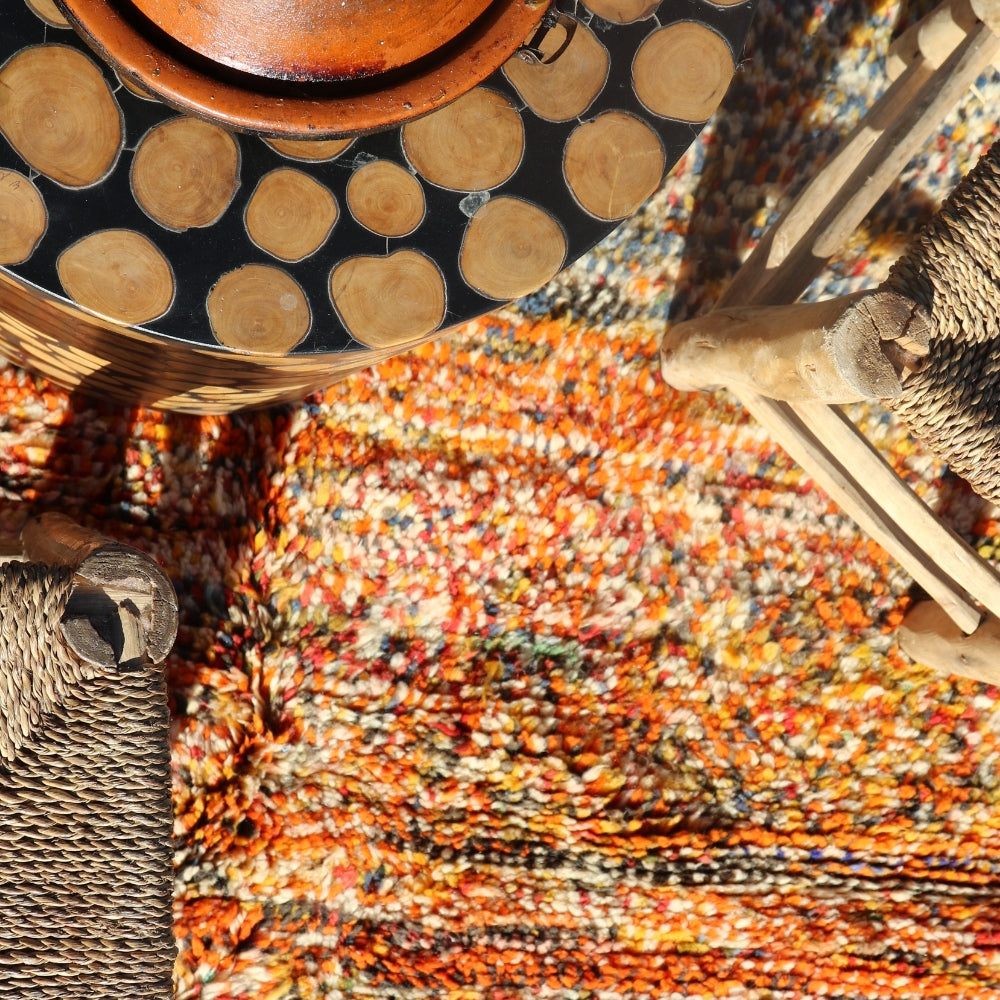 Contemporary Taznakht rug with natural color variations