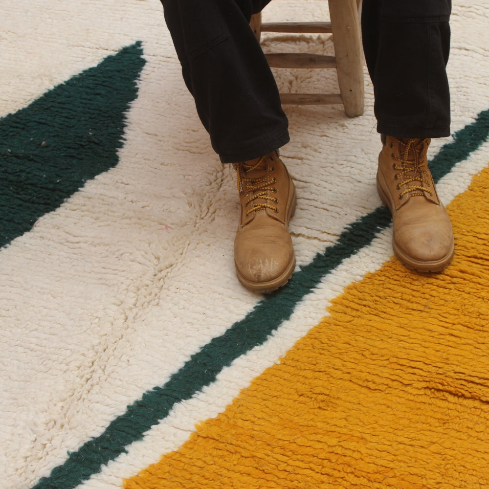 Contemporary Moroccan Berber rug with minimalist design