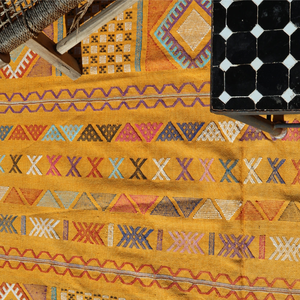 Close up of cactus silk Moroccan rug showing intricate handwoven flatweave texture